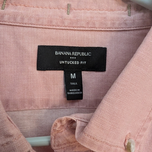 Banana Republic Men's Slim Coated Chambray Shirt in Peach - Picture 2 of 5